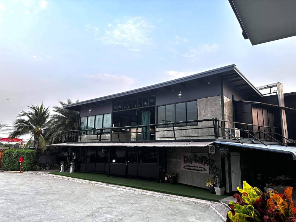 บ้านพร้อมอาคารและร้านอาหาร | 4 ห้องนอน | 881 ตร.ว. | มีสระว่ายน้ำระบบน้ำเกลือ | ทำฟรามสัตว์เลี้ยงได้ | ใกล้สิ่งอำนวยความสะดวก ห้างสรรพสินค้า  โรงพยาบาล มหาวิทยาลัย ทางด่วน ครบครัน – รูปที่ 4