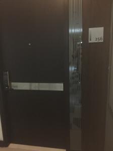 Condo for sale Hyde sukhumvit 13 1 bed (S03-1729)