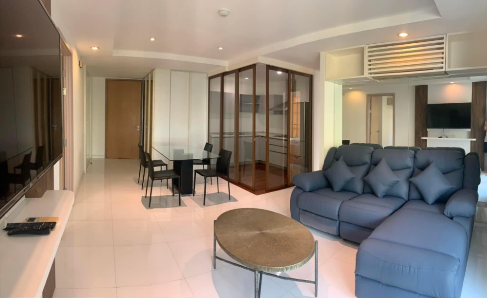 ● Prime Location ● ชั้น 05+ 101.00 ตร.ม. 3 ห้องนอน | ใกล้รถไฟฟ้า BTS นานา 2 นาที, Korean Town 8 นาที, เทอร์มินอล 21 อโศก 9 นาที