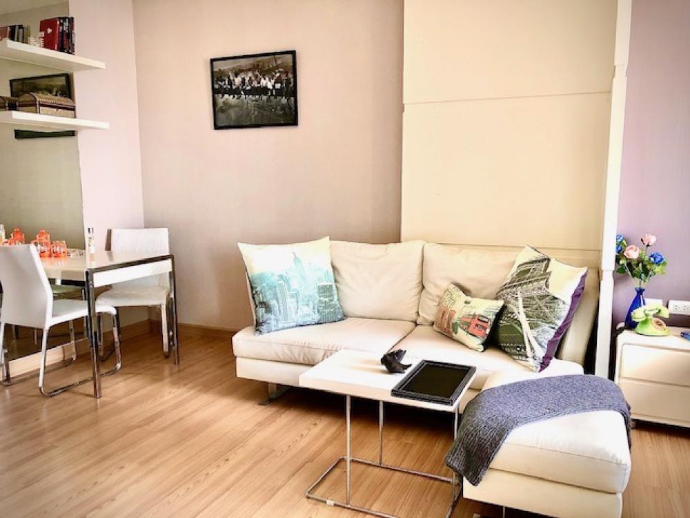 🔑Rent Urbano Absolute Sathon - Taksin, beautiful room📍near BTS Krungthon Inbox Line ID: @ladysai (with @) 🔑Rent Urbano Absolute Sathon - Taksin, beautiful room📍near BTS Krungthon Inbox Line ID: @ladysai (with @)