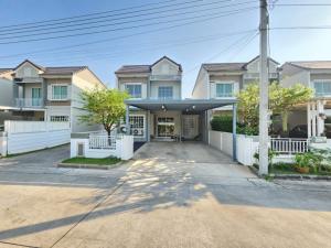 K-5377 ขายเช่าด่วน ! เดอะ วิลเลจ บางนา วงแหวน 3 บ้านหลังมุมสไตล์ Modern Colonial เป็นส่วนตัว
