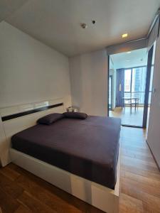 For rent Condo hyde Sukhumvit 13 at BTS NANA Sky walk(S03-1760)