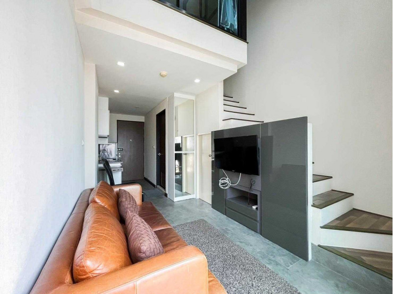 L081044 ขายคอนโด Duplex โครงการบียอนด์ สุขุมวิท Beyond Sukhumvit