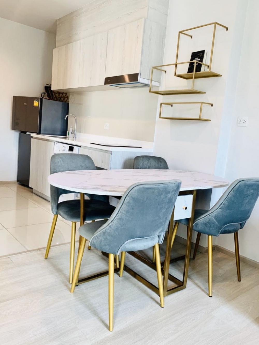 Beautiful condo near BTS Ploenchit for rent life wireless 2 bedroom – รูปที่ 3