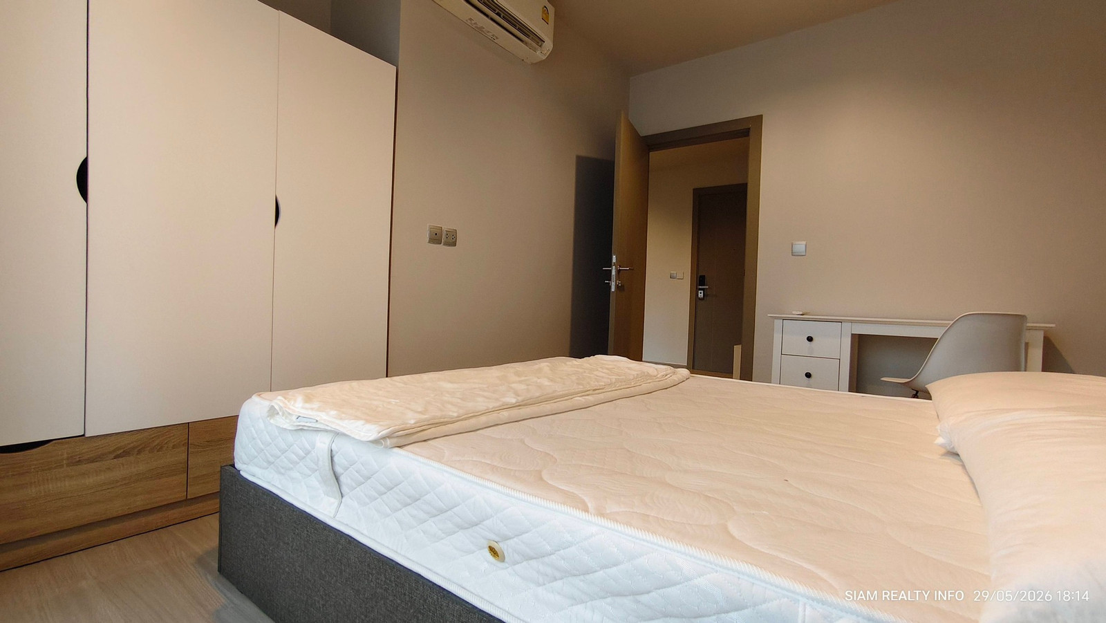 (6 Month - 1Year) for Rent LIFE ASOKE RAMA 9 Condo Rama9 🌸ライフ アソーク ラマナインMRT Rama 9 Bangkok