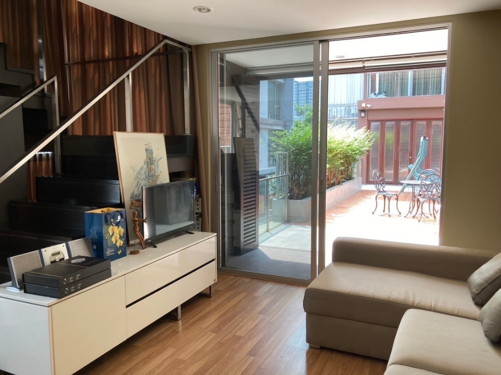 Urgent sale, 2 bedroom Duplex 84 sq m, Thana Tree Condo Charan 40. Urgent sale, 2 bedroom Duplex 84 sq m, Thana Tree Condo Charan 40.
