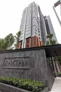 🔥6MB🔥- Studio Nice Room Good Location Next to BTS Victory Monument 100 m. & King Power at Rhythm Rangnam Condo / For Sale
