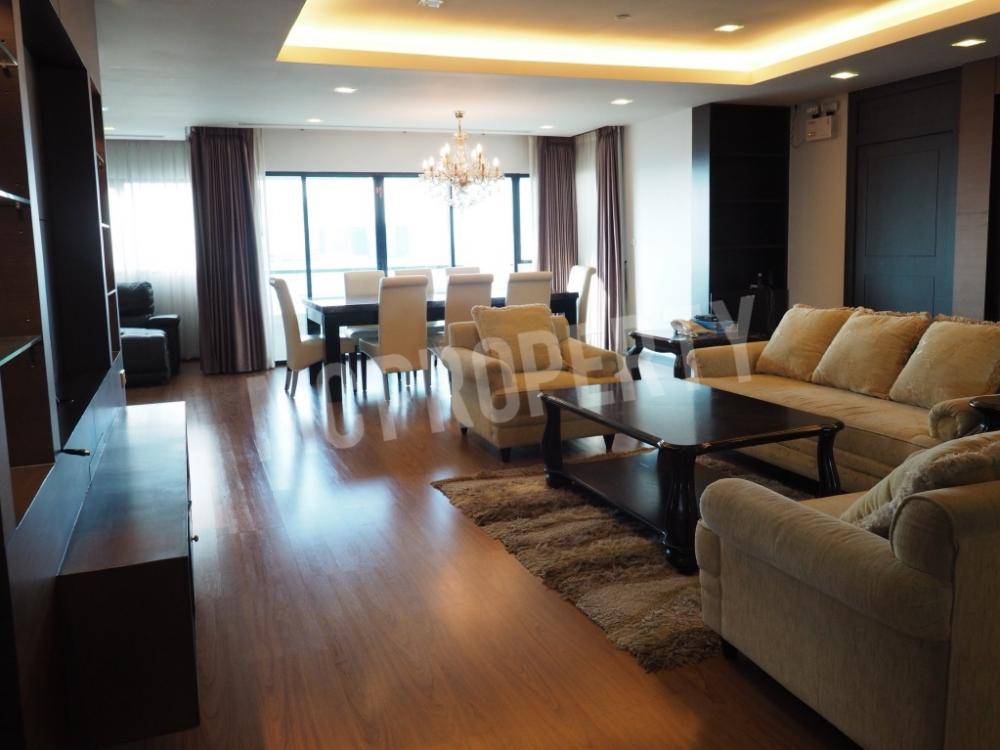 Sathorn garden 3bedroom 200sqm for rent only 100,000 per month please contact 0816878954