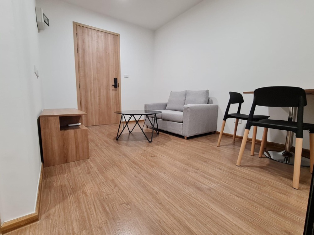 For rent: The Livin Phetkasem Line ID: @bonusestate (with @ as well) For more information, add Line. – รูปที่ 2