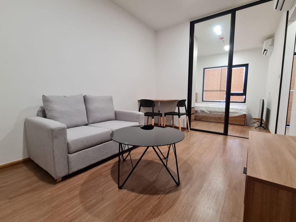 For rent: The Livin Phetkasem Line ID: @bonusestate (with @ as well) For more information, add Line. – รูปที่ 3
