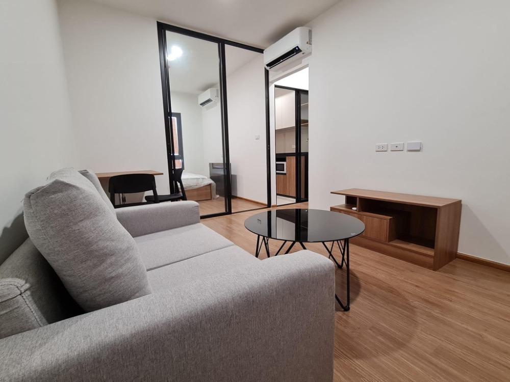 For rent: The Livin Phetkasem Line ID: @bonusestate (with @ as well) For more information, add Line. – รูปที่ 4