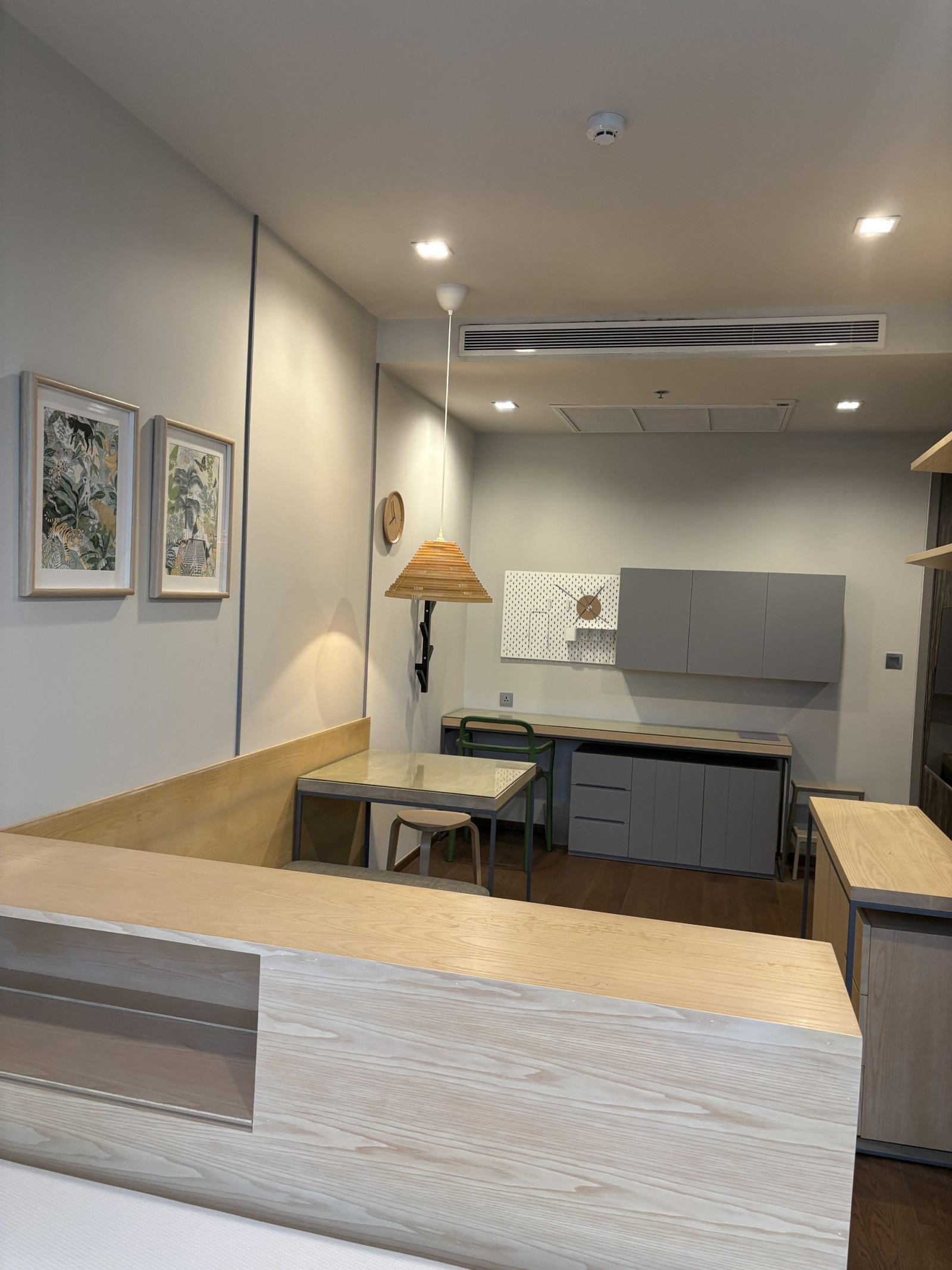 ให้ เช่า ด่วน Ideo q victory ไอดีโอ คิว วิคตอรี่ Studio 1ห้องน้ำ (ว่างพร้อมเช่า) ให้ เช่า ด่วน Ideo q victory ไอดีโอ คิว วิคตอรี่ Studio 1ห้องน้ำ (ว่างพร้อมเช่า)