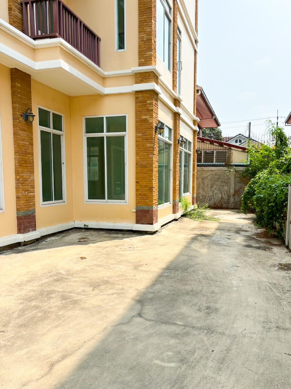 FOR SALE #ขาย โฮมออฟฟิศ 4 ชั้น  #ติดถนนร่มเกล้า  MY AIRPORT ร่มเกล้า-สุวรรณภูมิ – รูปที่ 3