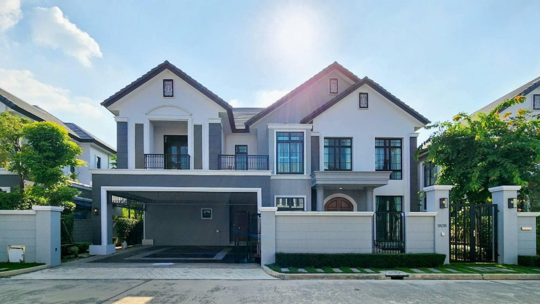 Single house for rent, The Palazzo Srinakarin (new house) with private elevator, area 103.3 sq w, 4 bedrooms, 5 bathrooms, fully furnished.