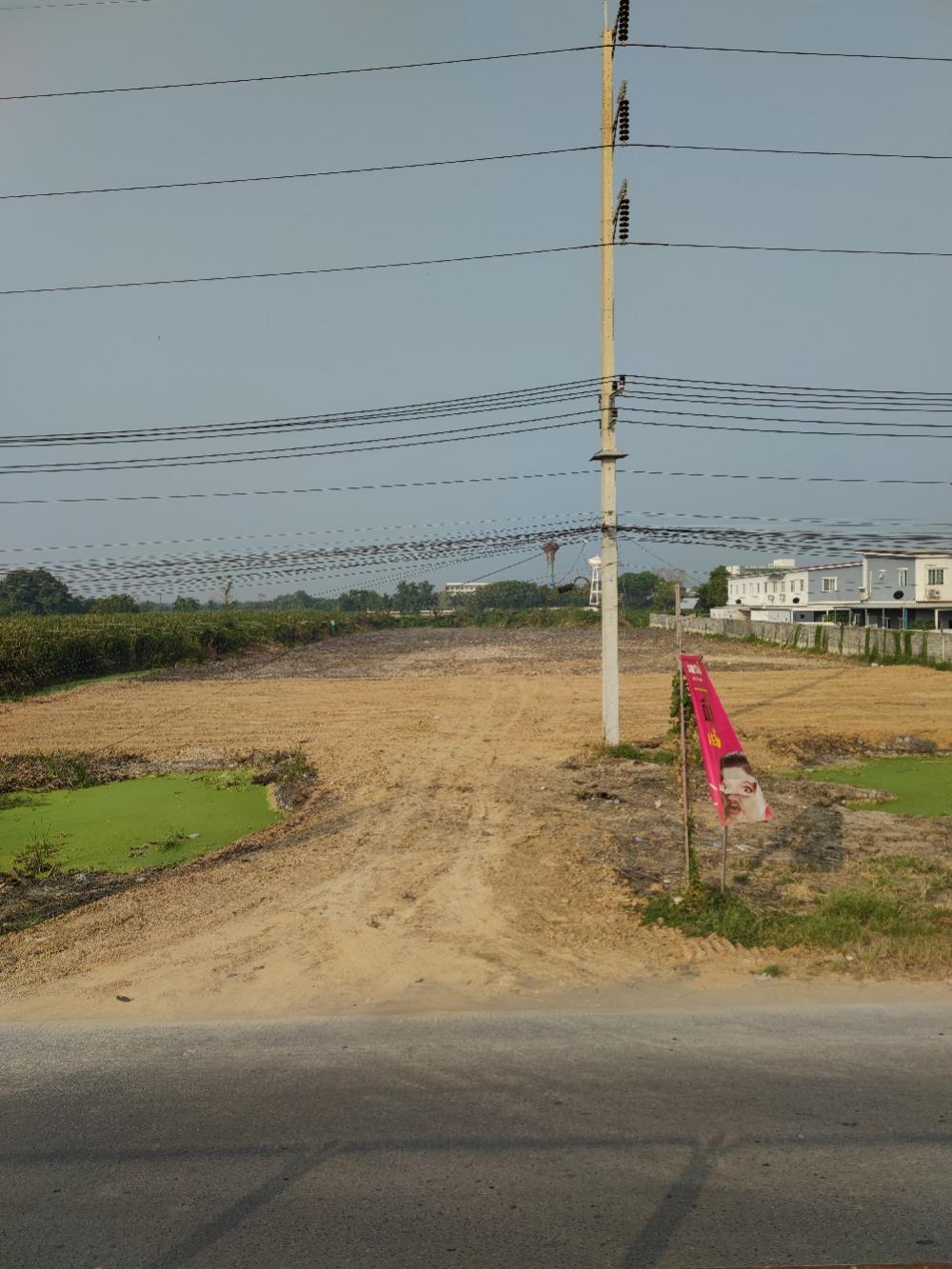 !!! ขายที่บางปะอิน อยุธยา แปลงสวย เดินทางสะดวก หน้ากว้าง 52 เมตร ติดถนนหลวง 308 (ถนนอุดมสรยุทธ์) !!! ขายที่บางปะอิน อยุธยา แปลงสวย เดินทางสะดวก หน้ากว้าง 52 เมตร ติดถนนหลวง 308 (ถนนอุดมสรยุทธ์)