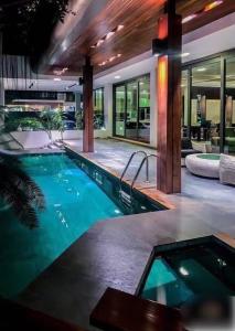 Luxury 5bedroom house for rent