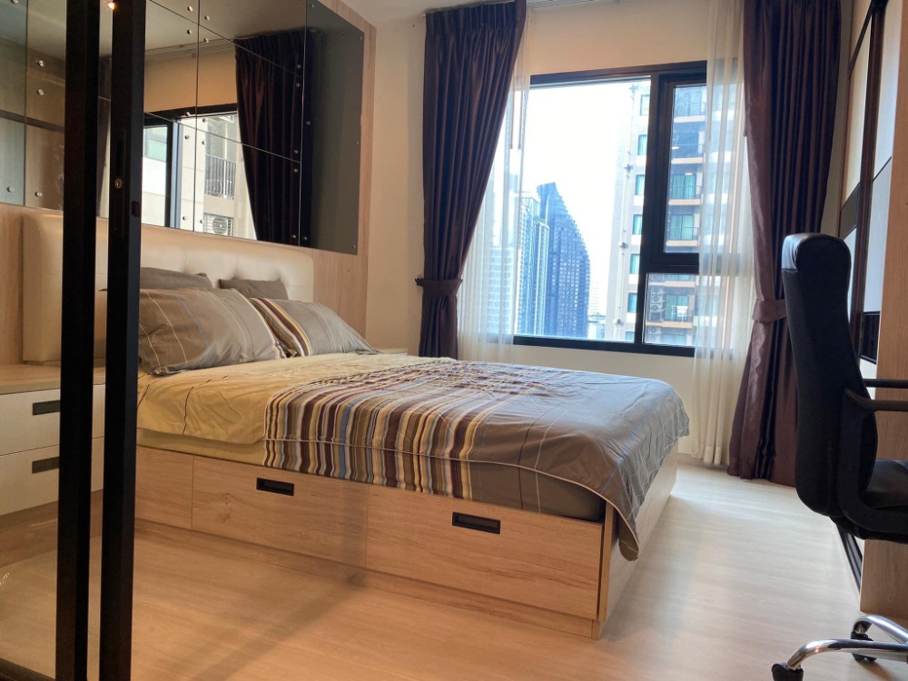 ให้เช่าคอนโด Life Asoke ขนาด 1 ห้องนอน ห้องสวยแต่งครบ ให้เช่าคอนโด Life Asoke ขนาด 1 ห้องนอน ห้องสวยแต่งครบ