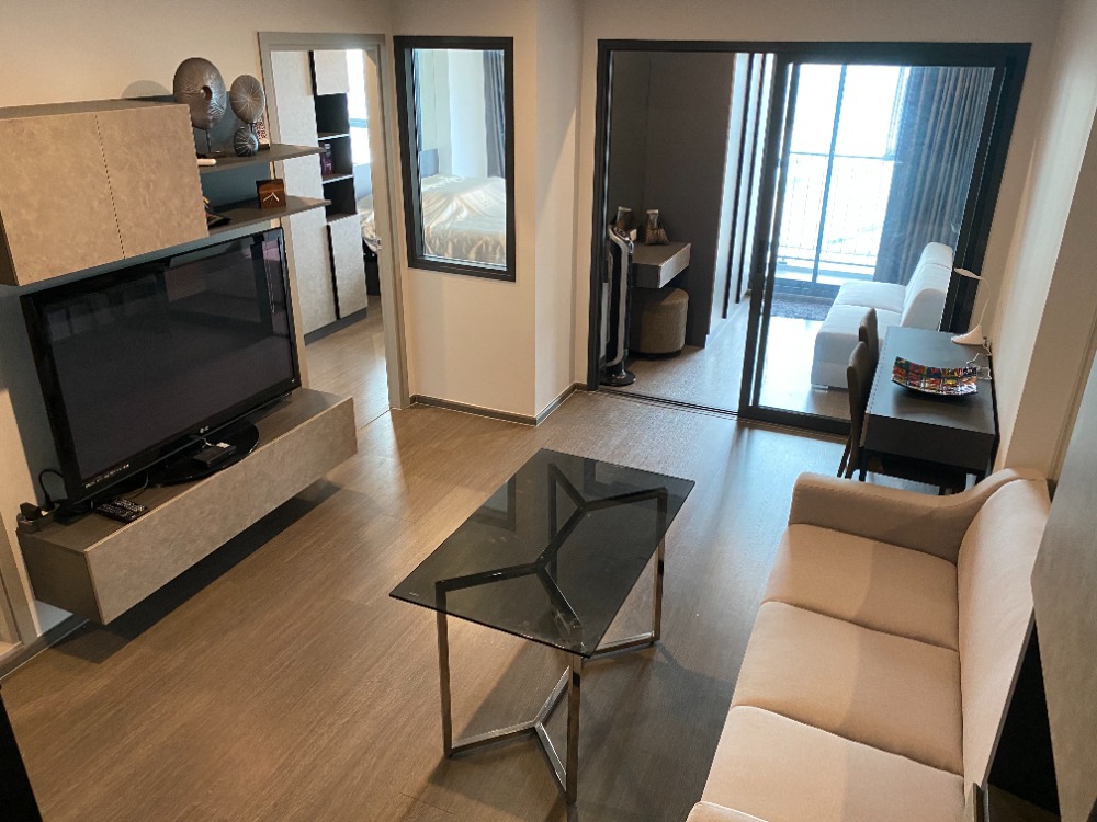 Condo for rent Ideo Phahon Yothin - Chatuchak, large room, 2 Bed, near BTS Saphan Khwai Condo for rent Ideo Phahon Yothin - Chatuchak, large room, 2 Bed, near BTS Saphan Khwai