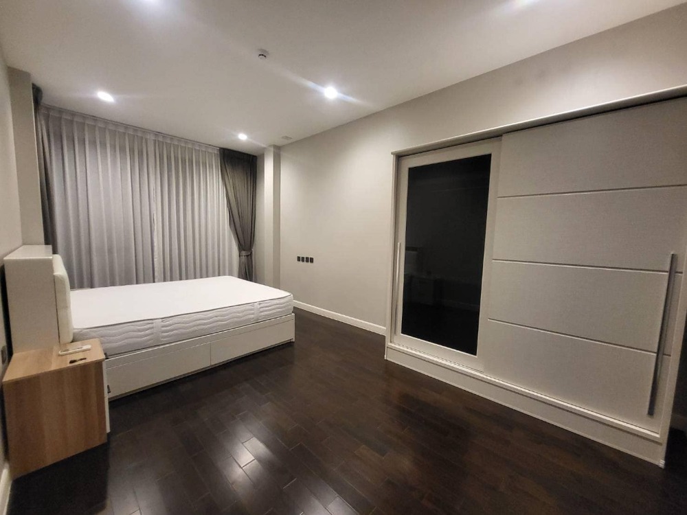 ให้เช่า The Gentry พัฒนาการ 2 วิลล่าหรูโครงการใหม่ บ้านใกล้ clubhouse  วิวสระว่ายน้ำ – รูปที่ 2