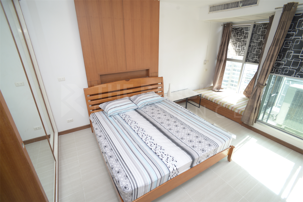 Address Siam 40 sq.m. Sell &amp; Rent Eng 中 日 Please add LINE ID @806qphgn o8415o5483