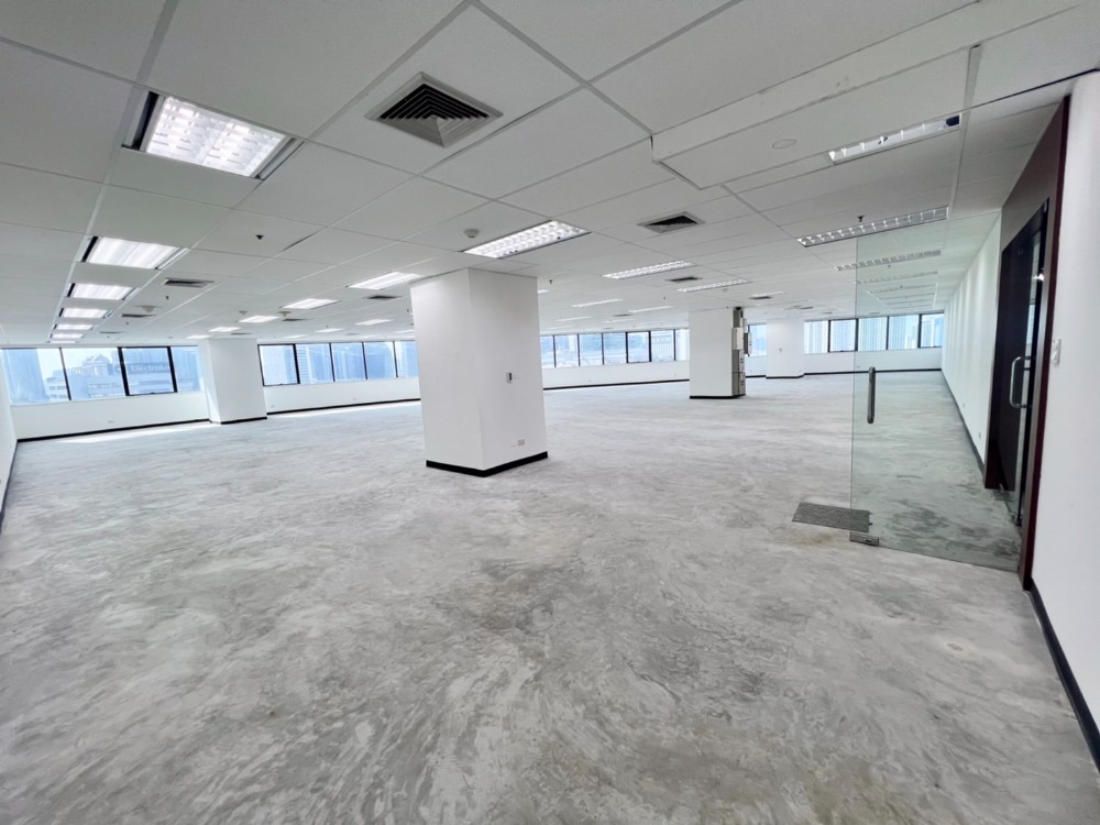 Office for rent, Italthai Tower, 15th floor, size 364.22 sq.m. Office for rent, Italthai Tower, 15th floor, size 364.22 sq.m.
