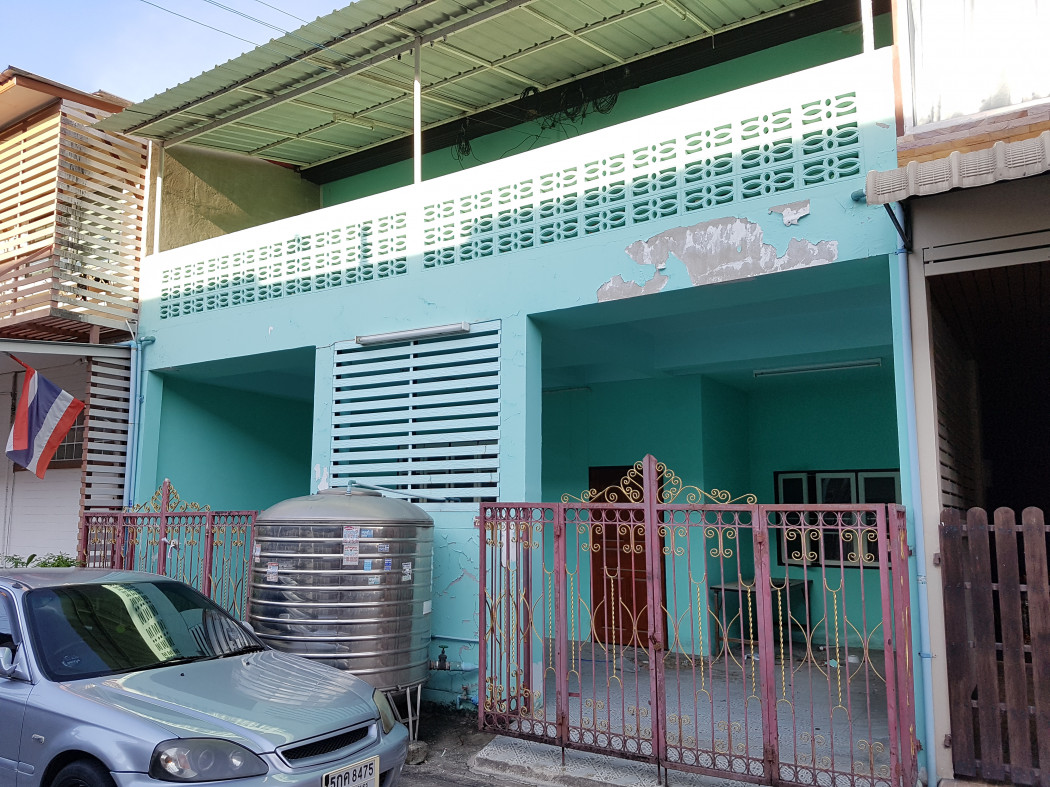 Townhome for sale near Suan Luang Rama 9, Baan Somjai Village, 32 sq m. Townhome for sale near Suan Luang Rama 9, Baan Somjai Village, 32 sq m.