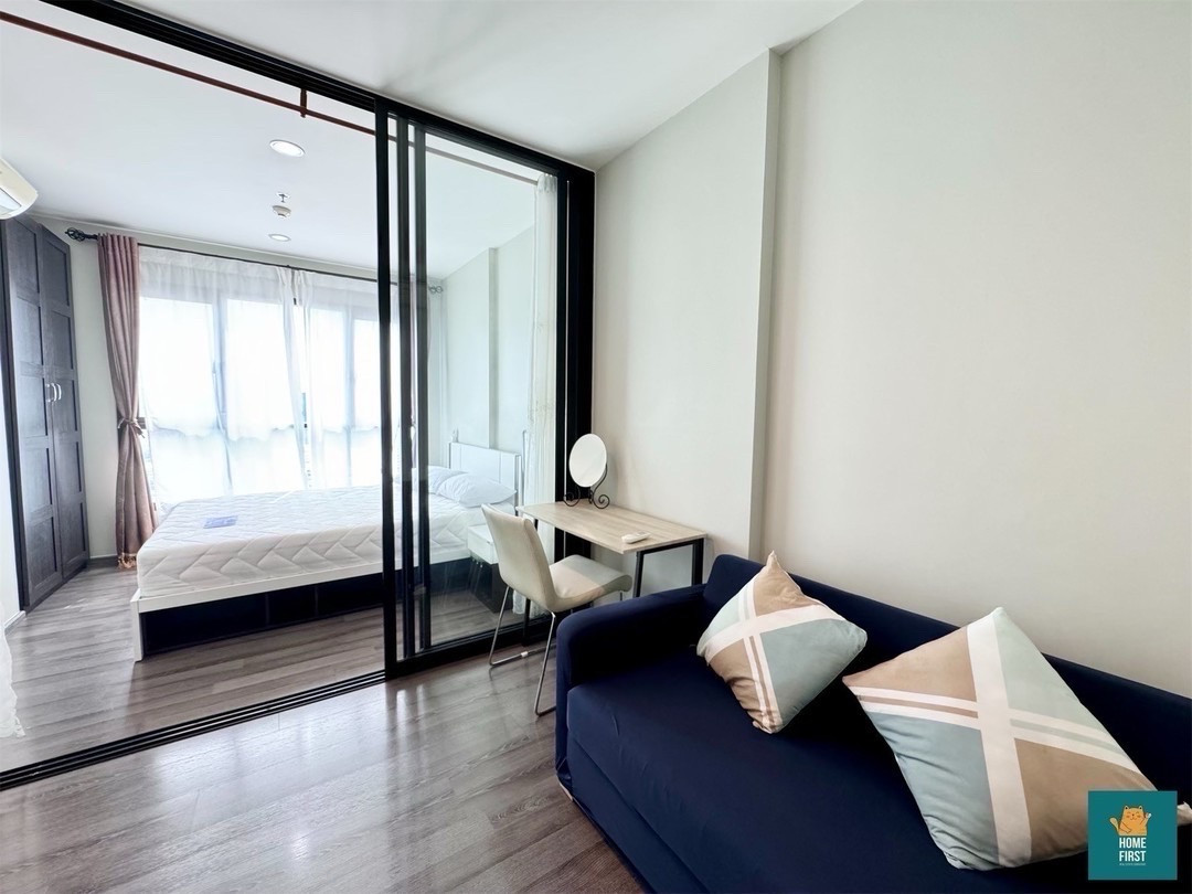 The Base Park West 26 sq m., beautiful room, fully furnished, has washing machine, 12,000 baht. The Base Park West 26 sq m., beautiful room, fully furnished, has washing machine, 12,000 baht.