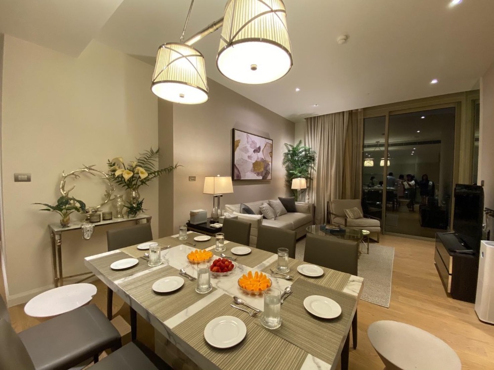 Magnolias Waterfront Residences - High Floor Luxury 3 Beds Condo for Rent!