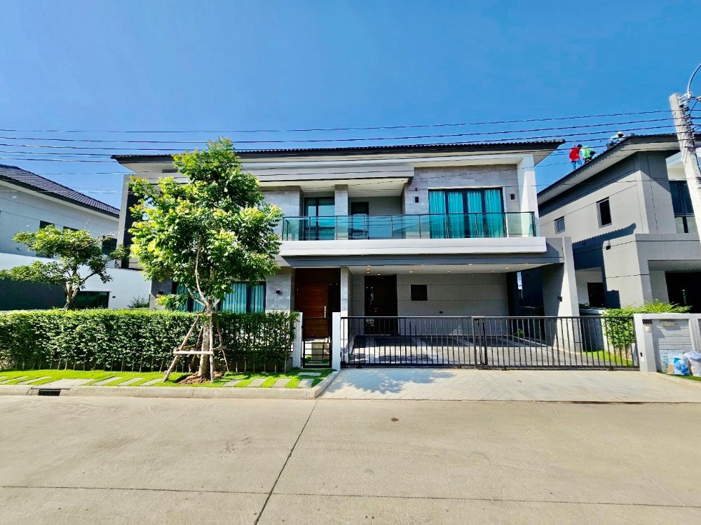 For rent, luxury detached house THE CITY BANGNA, size 351 sq m, 4 bedrooms, 3 parking spaces, near 2 expressways and leading international schools, Bang Kaeo Subdistrict, Bang Phli District, Samut Prakan Province. For rent, luxury detached house THE CITY BANGNA, size 351 sq m, 4 bedrooms, 3 parking spaces, near 2 expressways and leading international schools, Bang Kaeo Subdistrict, Bang Phli District, Samut Prakan Province.
