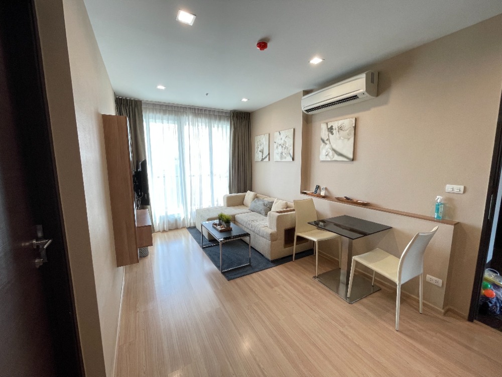 1 ส.ค. 69 ให้เช่าคอนโด RHYTHM Sathorn ริทึ่ม สาทร ติด BTS สะพานตากสิน ขนาด 38.06 sqm วิวสะพานตากสิน ฝั่งแม่น้ำเจ้าพระยา, รวม Wifi – รูปที่ 3
