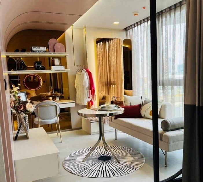 Cooper Siam 51 sq.m. Sell & Rent Eng 中 日 Please add LINE ID @806qphgn o8415o5483