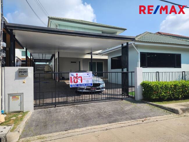 For rent, detached house, Inisio Rama 2 project, Bang Kradi, area 64.5 square meters. For rent, detached house, Inisio Rama 2 project, Bang Kradi, area 64.5 square meters.