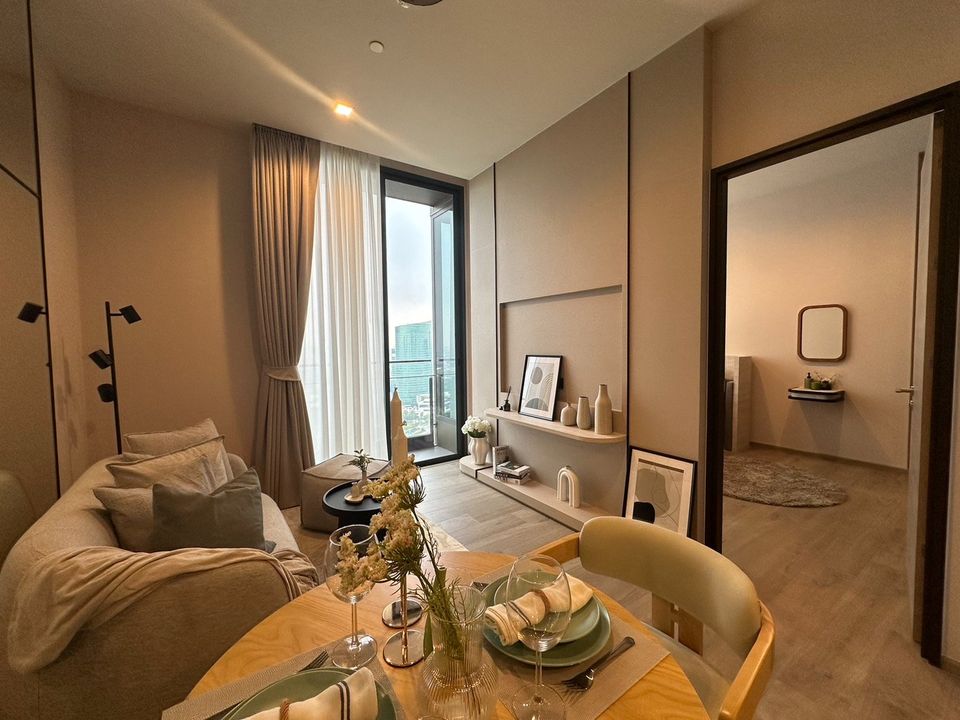 For rent, 1 large bedroom, 41 sq m, high floor, beautifully decorated, special price, ready to move in.