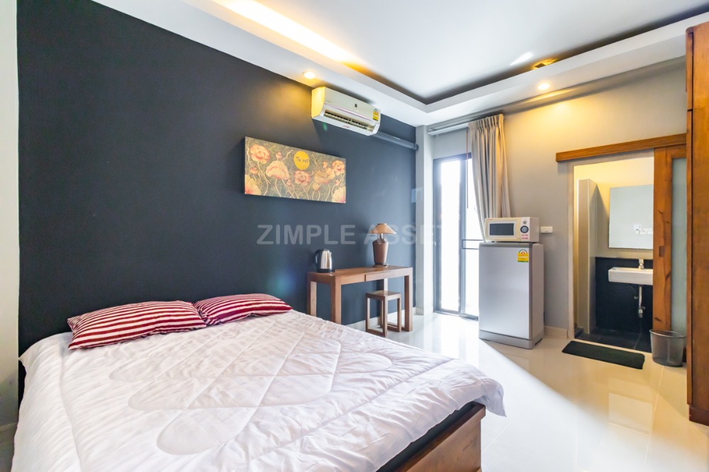 Line @zimple_asset Newly renovated rooms in Soi Sukhumvit 93 Complete furniture and electrical appliances The atmosphere is shady and quiet, suitable for living. Grab your bags and move in now! Not far from BTS Bang Chak station. Line @zimple_asset Newly renovated rooms in Soi Sukhumvit 93 Complete furniture and electrical appliances The atmosphere is shady and quiet, suitable for living. Grab your bags and move in now! Not far from BTS Bang Chak station.