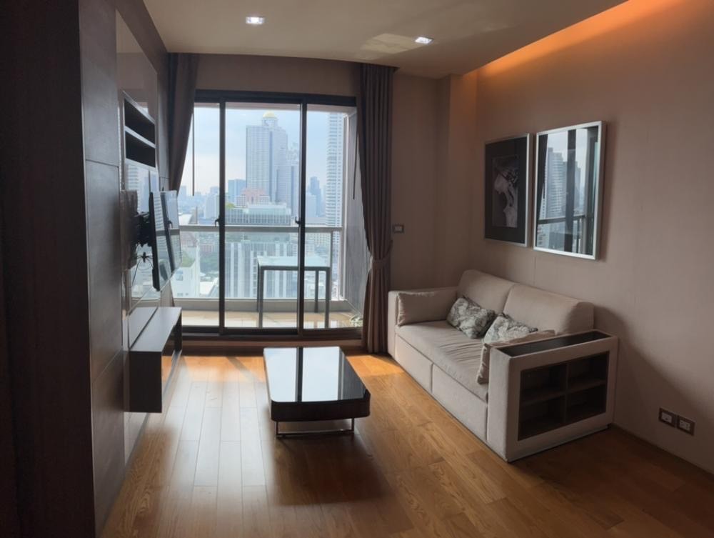 S-DADS105 Condo for sale, The Address Sathorn, 28th floor, city view, 56. sq m., 1 bedroom, 1 bathroom, 10.6 million baht, 064-959-8900