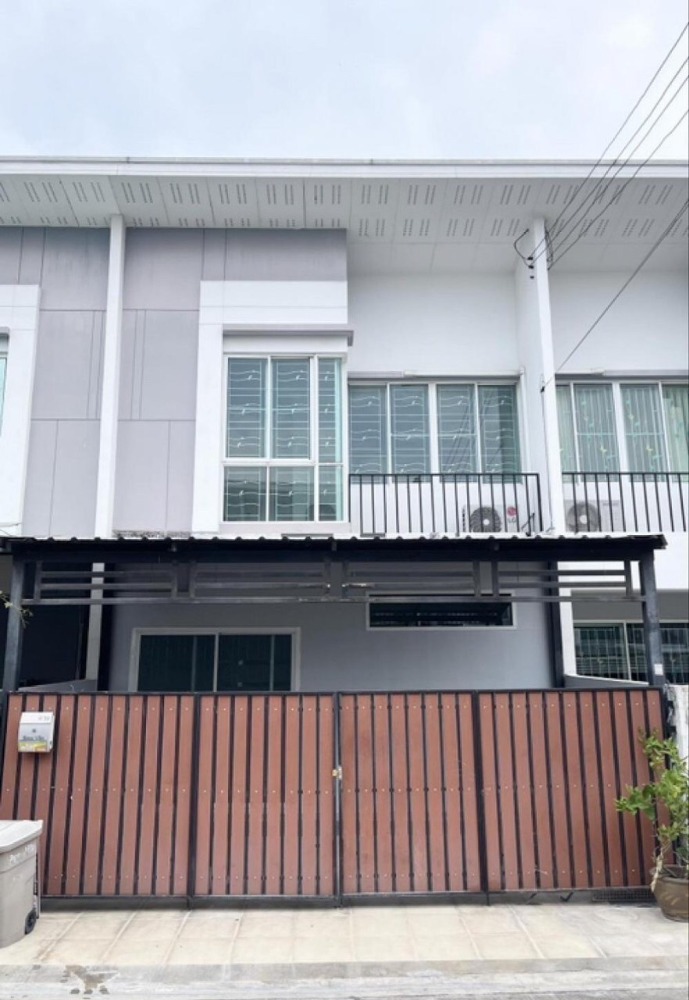 S-BSVR101 ขาย ทาวน์โฮมหมู่บ้านเบล็ส วิลล์ รามอินทรา 117 2ชั้น ทิศใต้ พื้นที่ 19.30ตร.ว. 3นอน 2น้ำ 2.49ล้าน 064-959-8900