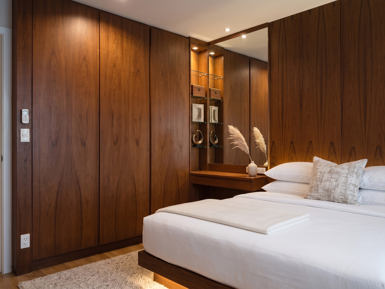 ขายคอนโด/เช่าคอนโด (2 bedroom ) ห้องมุม**  วิวแม่น้ำ ชั้น 36 Building Bขาย 6.18 ล้านบาท – รูปที่ 2