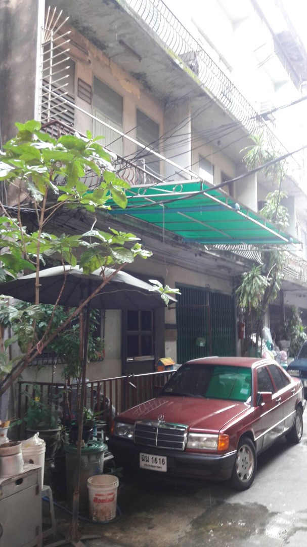 ขายอาคารพาณิชย์เชิงสพานพระปกเกล้าฯ ย่านสพานหัน โรงเรียนสวนกุหลาบ ปากคลองตลาด เพาะช่าง ดิโอลด์สยาม บ้านหม้อ ใกล้เยาวราช