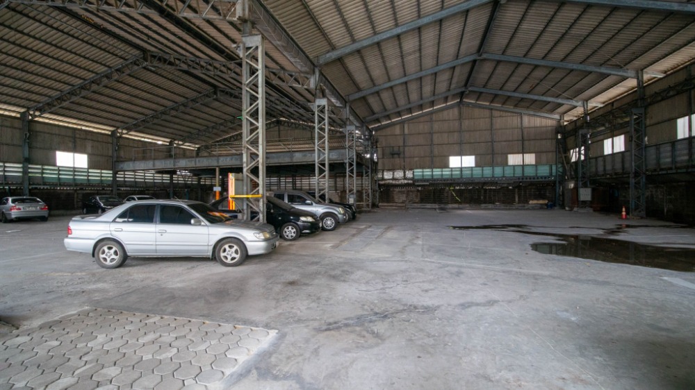 Land for sale with warehouse Near Theparak Road, only 30 meters, along the Yellow Line, total area 398 sq m, wide alley road, can be adjusted for a hotel, business, warehouse, very good location!!! – รูปที่ 4