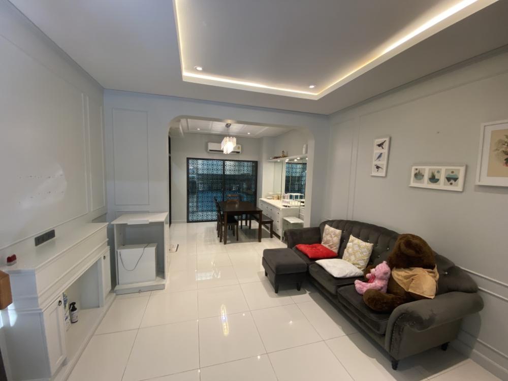 ให้เช่า ทาวน์โฮม 3ชั้น บ้านกลางเมือง 52 ลาดพร้าว-เสรีไทย