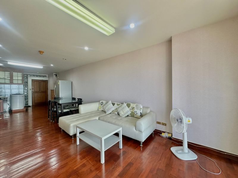 For rent: Eastern Tower Condo, Sriracha, 2 bedroom suite, sea view. – รูปที่ 4
