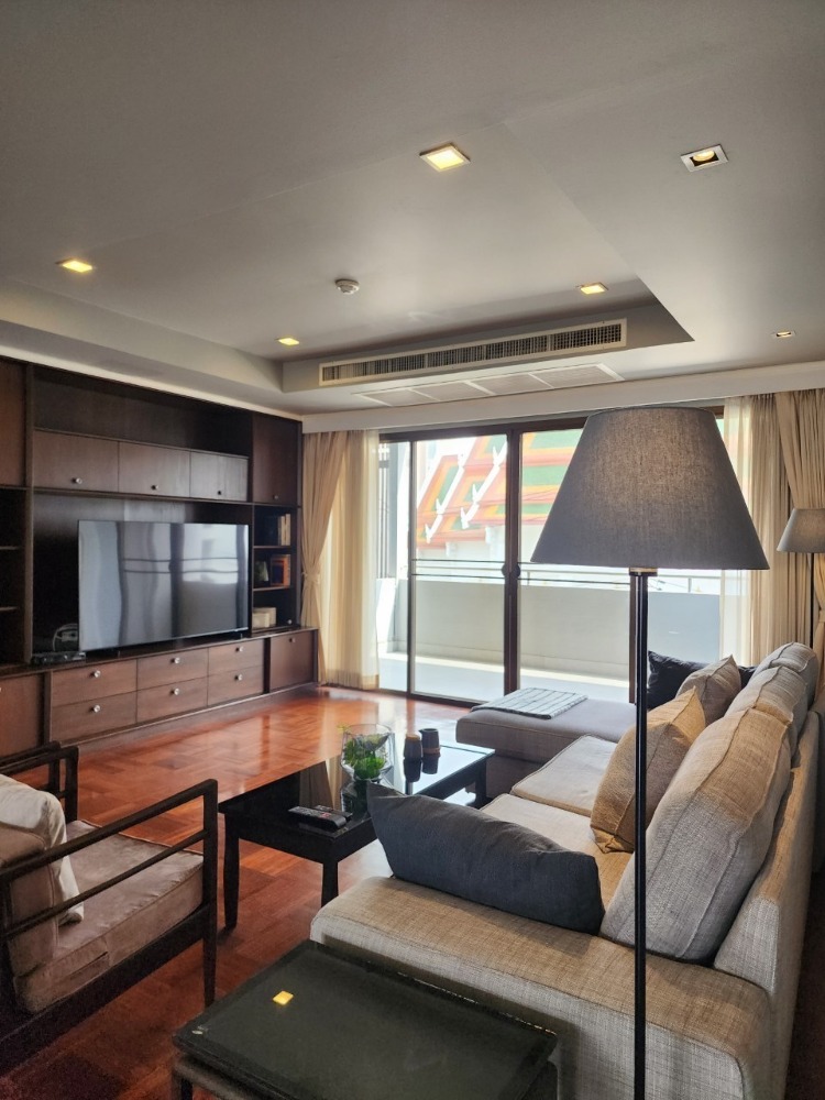 💮Apartment for rent 💮ซอยร่วมฤดี ใกล้กับโบสถ์พระมหาไถ่ / สะพานเขียว สกายวอล์ก สวนป่าเบญจกิติ-สวนลุมพินี เพียง 440 เมตร 💮Apartment for rent 💮ซอยร่วมฤดี ใกล้กับโบสถ์พระมหาไถ่ / สะพานเขียว สกายวอล์ก สวนป่าเบญจกิติ-สวนลุมพินี เพียง 440 เมตร