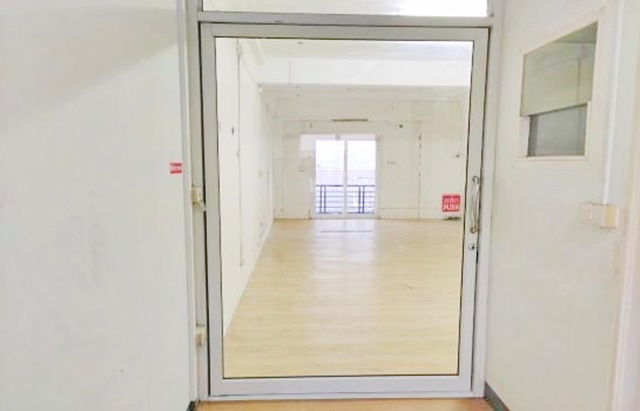 KaewIn Central Westgate Kanchanaphisek 2.9 km. For Rent Commercial building 3Storey 3bath corner roo – รูปที่ 4