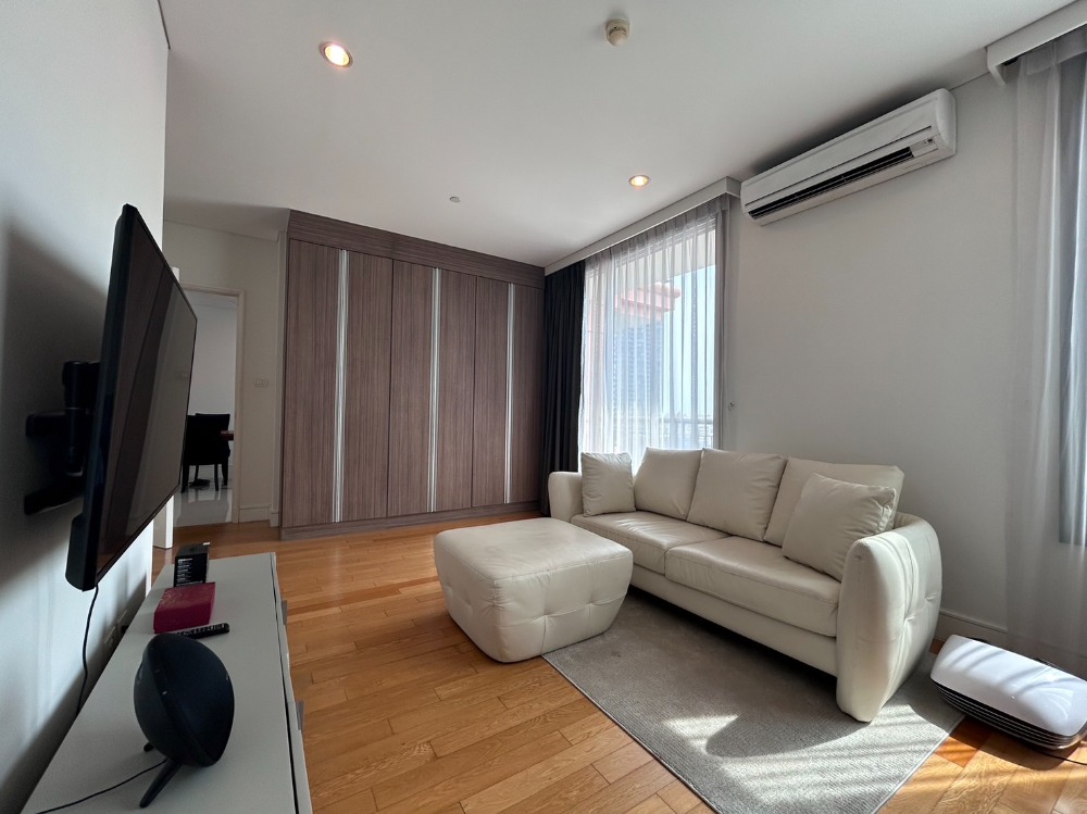 SELL 22 MB Negotiable - Pet Friendly (3 Bed 135 Sqm) @BTS Asoke – รูปที่ 2