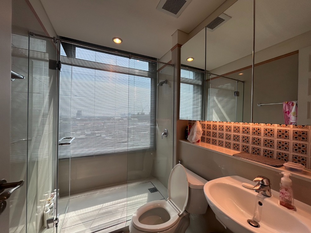 SELL 22 MB Negotiable - Pet Friendly (3 Bed 135 Sqm) @BTS Asoke – รูปที่ 3