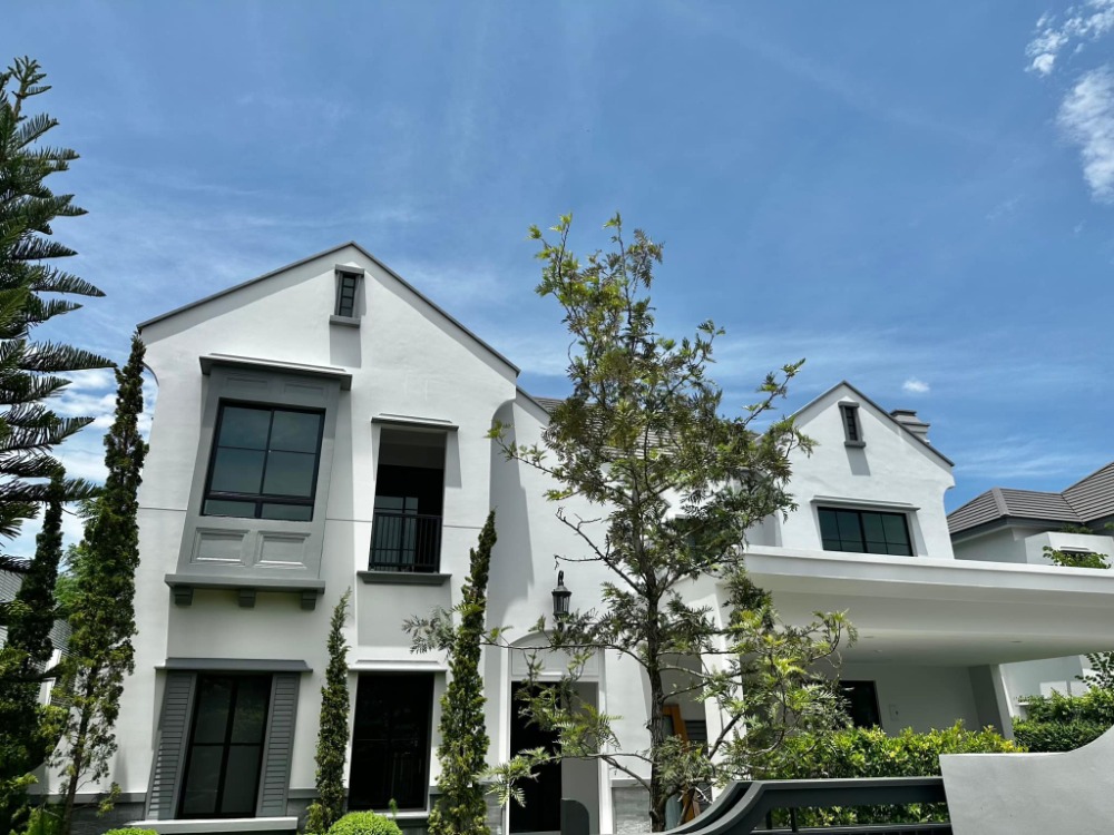 The newest luxury detached house for rent of the Nantawan project, NANTAWAN Pinklao-Kanchana. The newest luxury detached house for rent of the Nantawan project, NANTAWAN Pinklao-Kanchana.