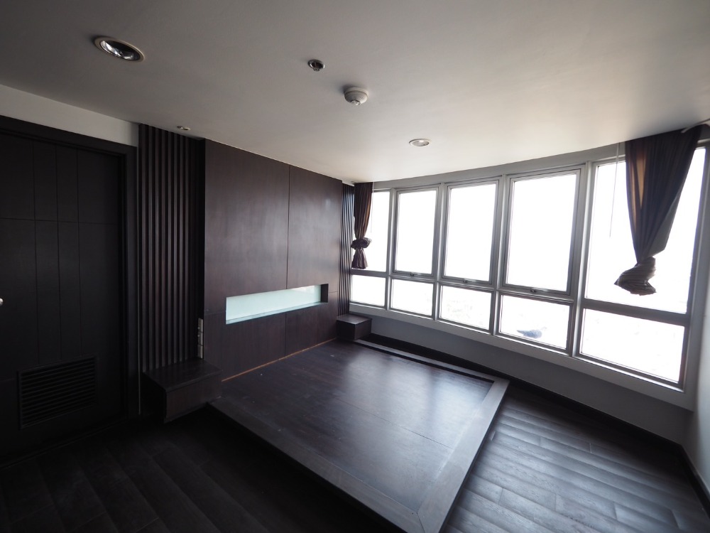 ขายด่วน คอนโด River Heaven- Charoen Krung 250 ตรม. ชั้นสูง ติดริมแม่น้ำเจ้าพระยา วิวแม่น้ำและวิวเอเชียทีค – รูปที่ 4