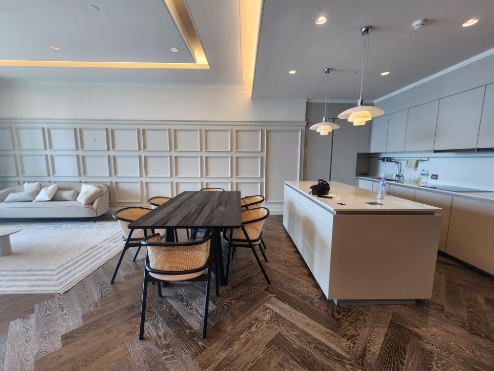 The Residences at Sindhorn Kempinski - Luxury 2 Beds Unit for Rent! The Residences at Sindhorn Kempinski - Luxury 2 Beds Unit for Rent!