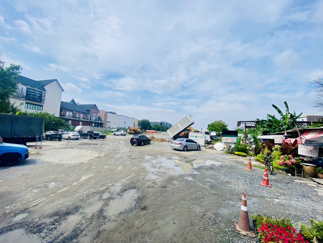ขาย ที่ดิน ติดถนน สุขุมวิท 77 เนื้อที่ 26 ไร่ 2 งาน 52 ตร.วา – รูปที่ 3