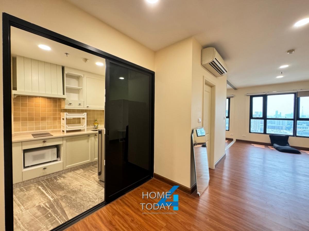 Urgent sale🏢 The Crest Phahonyothin 11 (The Crest Phahonyothin 11) beautiful room, exactly as described. Urgent sale🏢 The Crest Phahonyothin 11 (The Crest Phahonyothin 11) beautiful room, exactly as described.